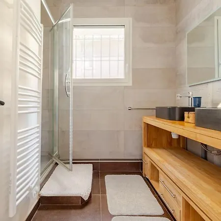 Reve Ete Tres Bel Entierement Renove Apartman *