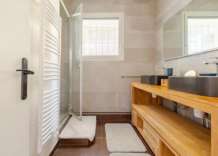 Reve Ete Tres Bel Entierement Renove Διαμέρισμα *